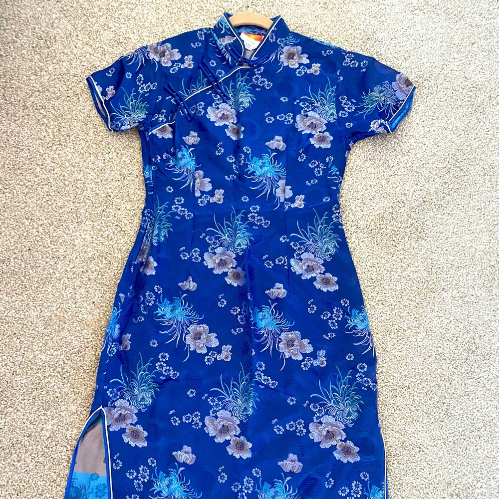 Silky Chinese Dress with Side Slits